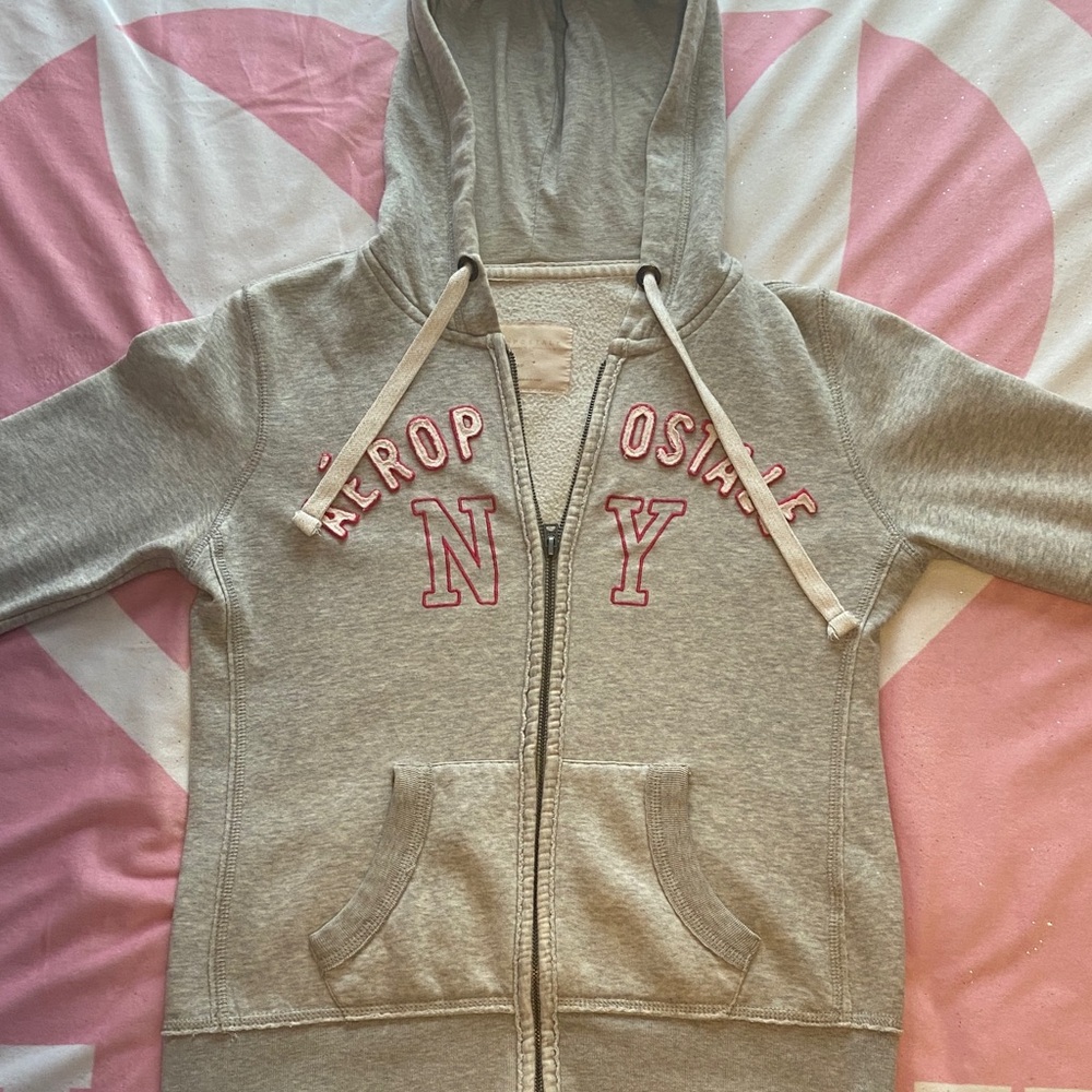 Aeropostale Light Gray Hoodie with Pink Lettering‼️sold‼️